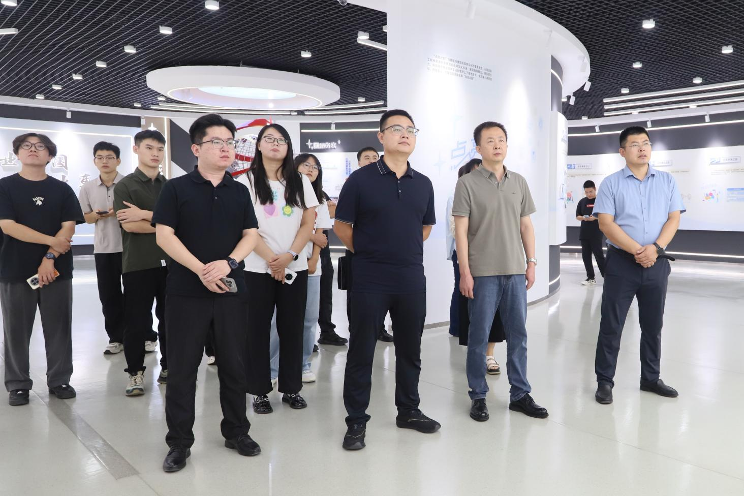 临邑县委社会工作部来山东三星集团考察交流