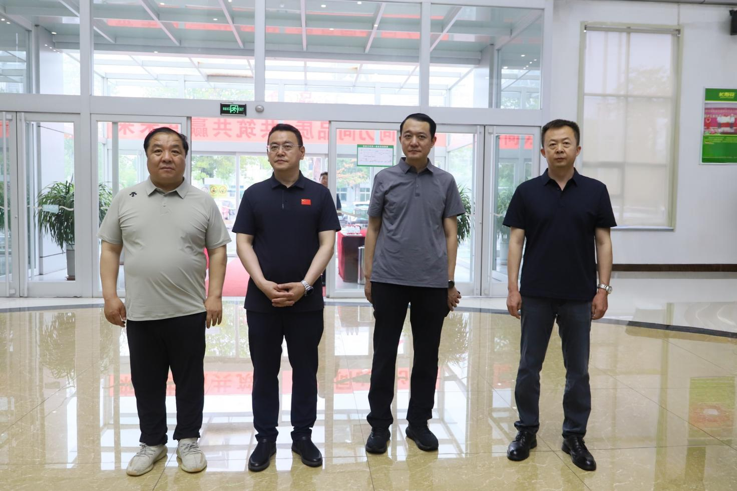 黑龙江省勃利县考察组来山东三星集团参观考察